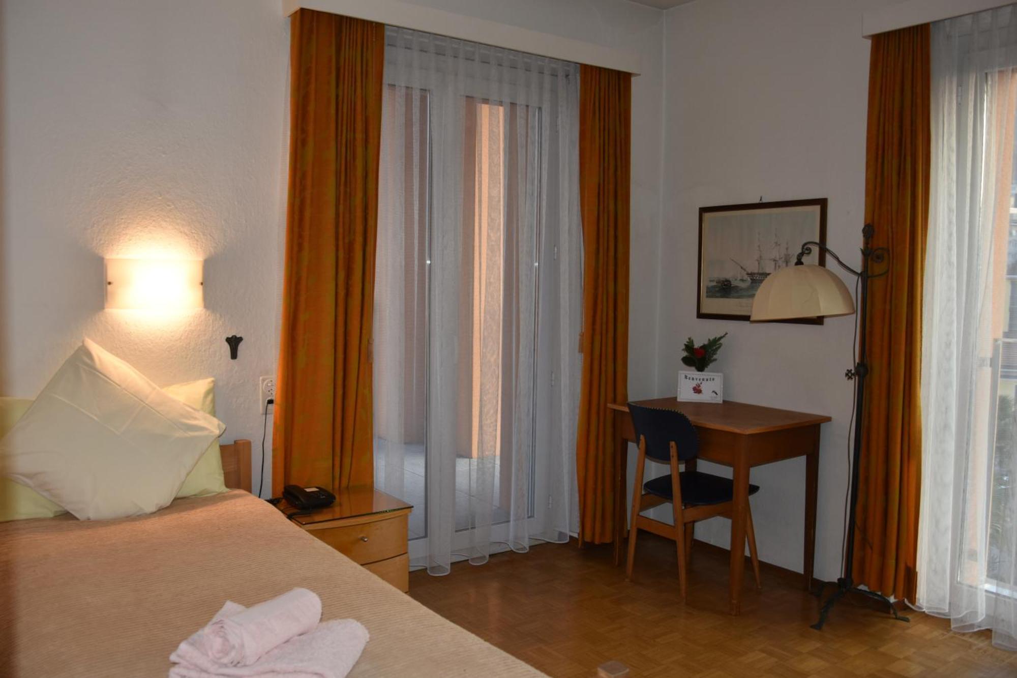 Casa Santa Birgitta Hotel Lugano Buitenkant foto