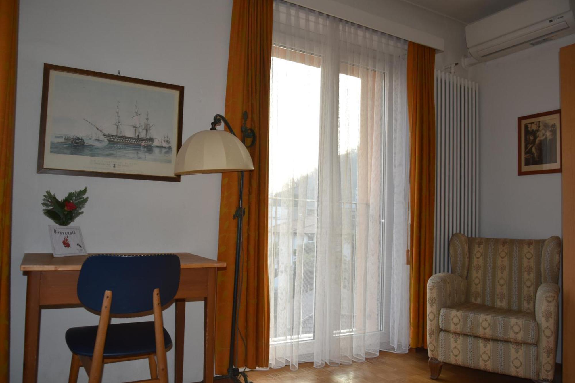 Casa Santa Birgitta Hotel Lugano Buitenkant foto