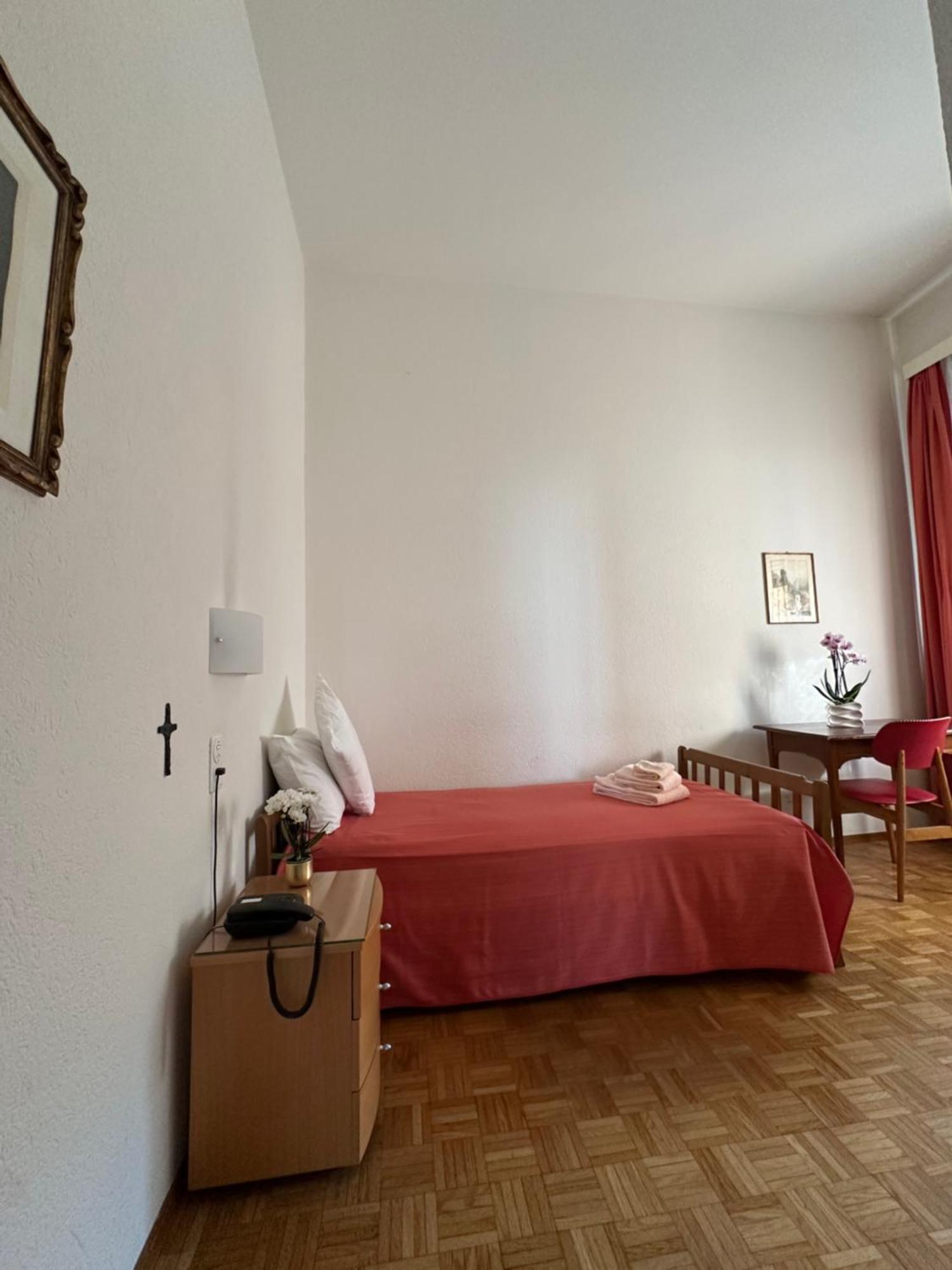 Casa Santa Birgitta Hotel Lugano Buitenkant foto