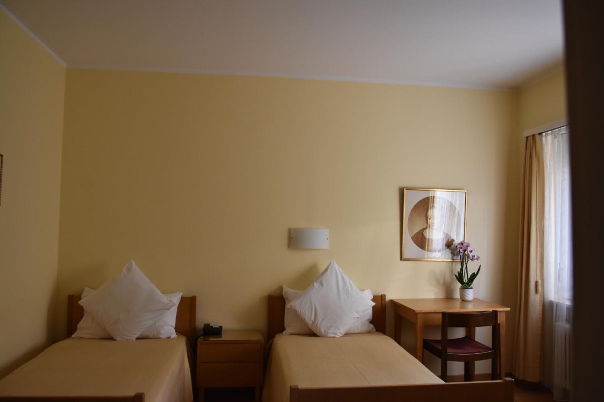 Casa Santa Birgitta Hotel Lugano Buitenkant foto