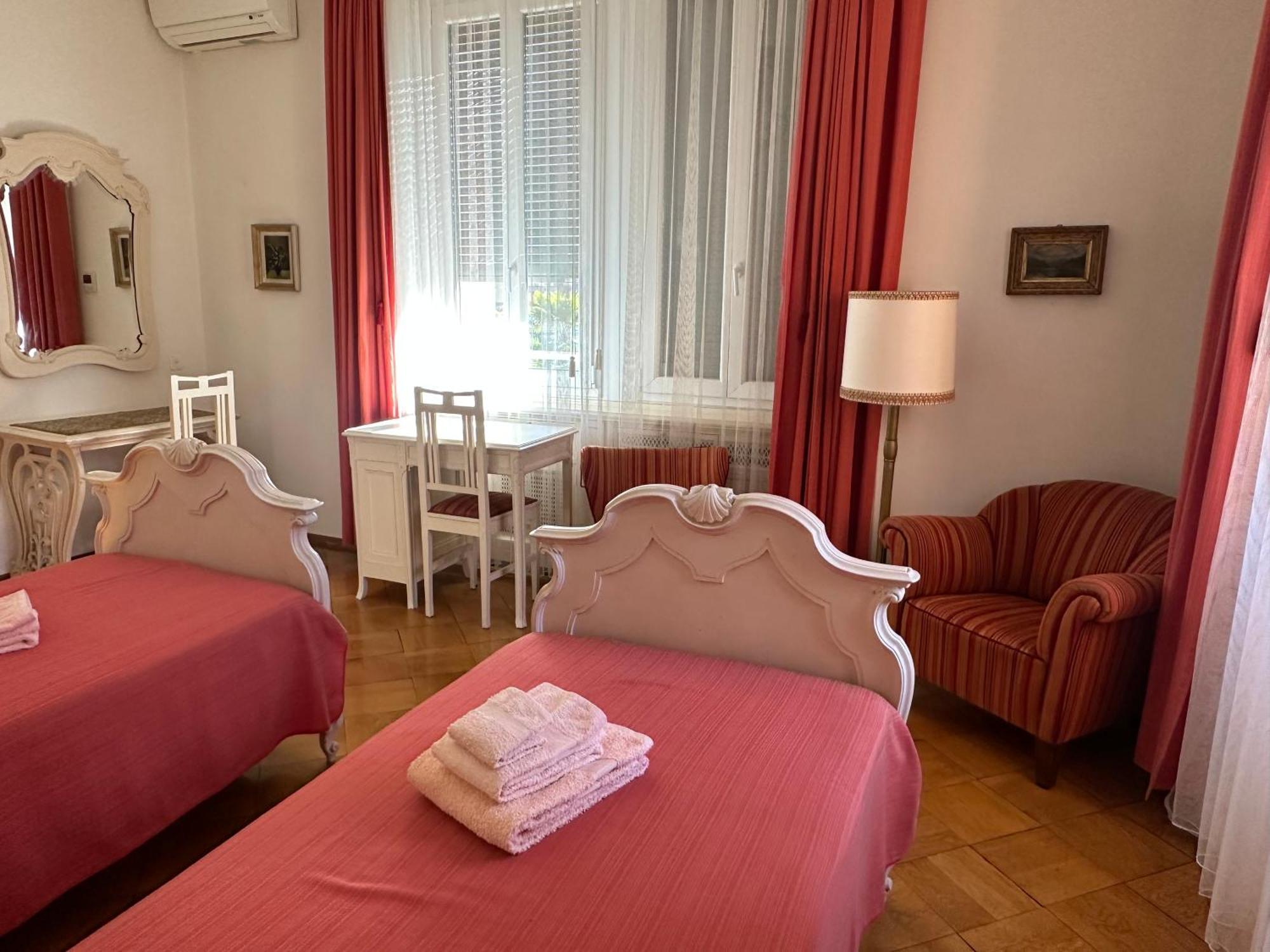 Casa Santa Birgitta Hotel Lugano Buitenkant foto